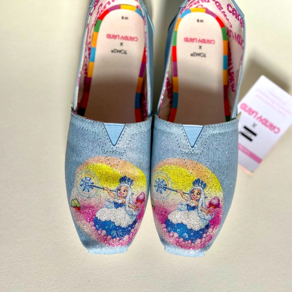 RARE CandyLand Queen Frostine Glittery Shoes Tom’s Limited Edition NWT Size 8